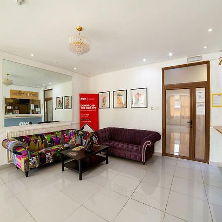 Oyo Osterley Park Hotel Isleworth Bagian luar foto